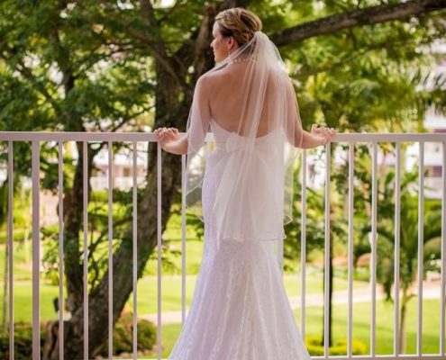 Choose the best destination wedding dress for you based on your dream wedding.